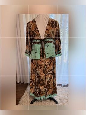 Women’s Mint and Brown Floral Tie-Front Blazer